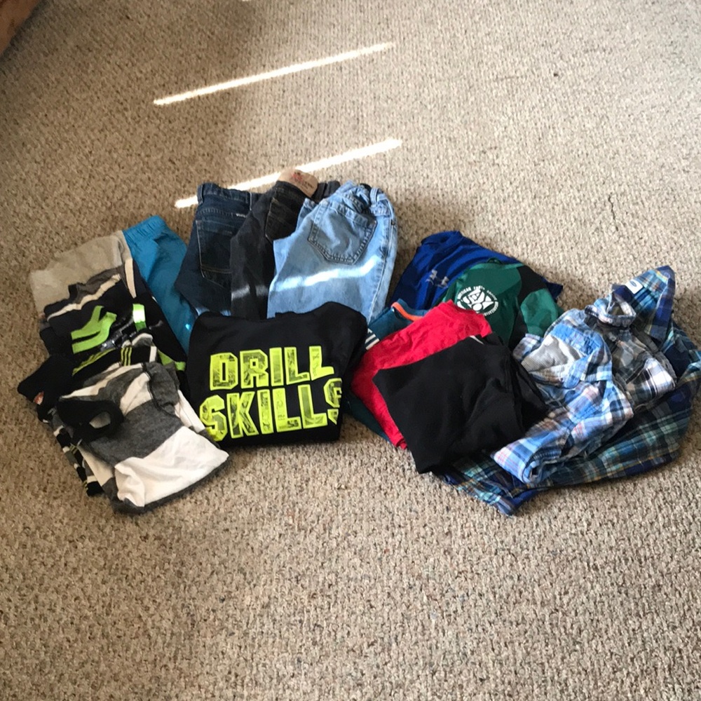 Boys lot size 8.
